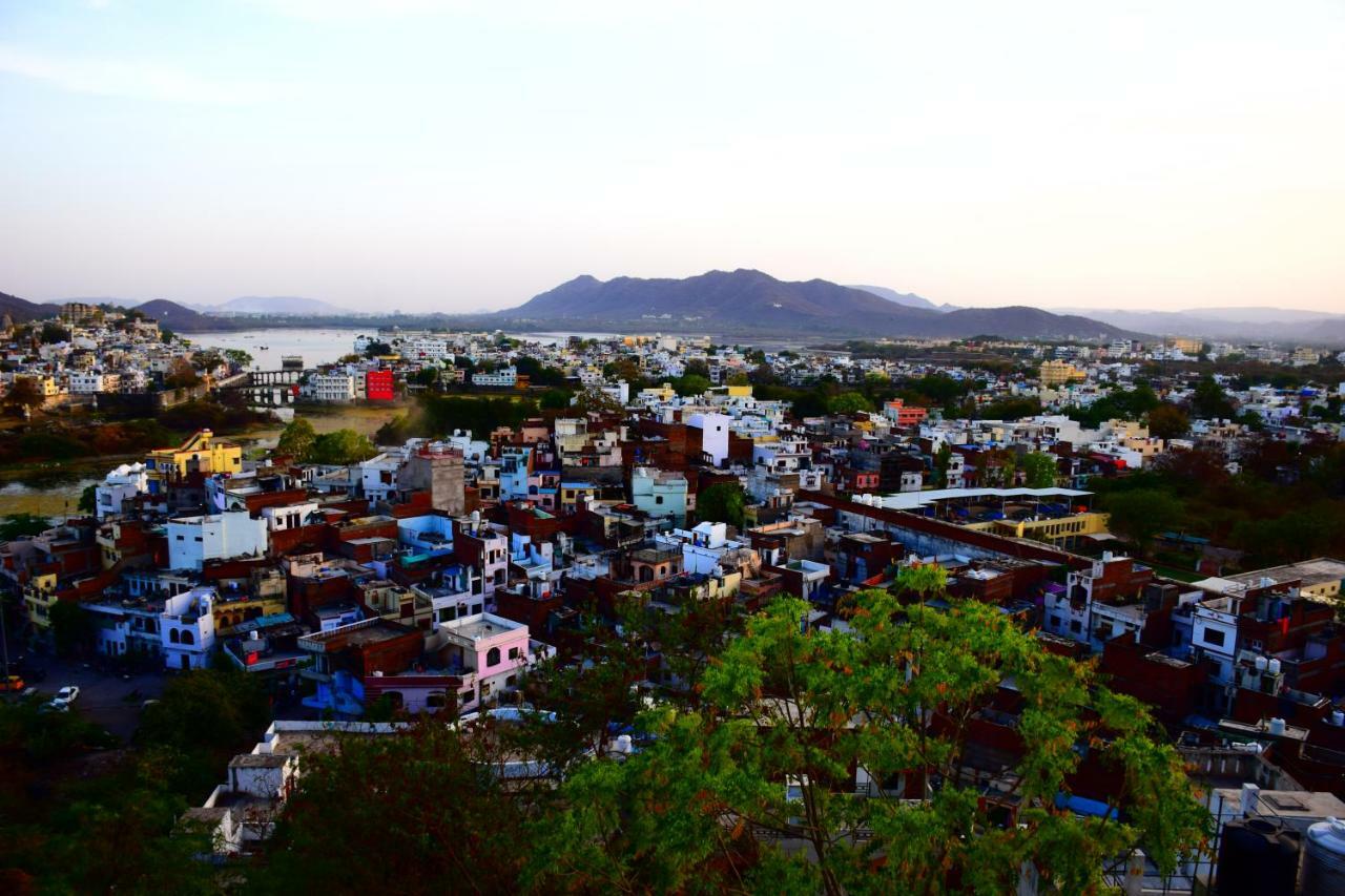 Hotel Kurabar Kothi Udaipur Exterior photo