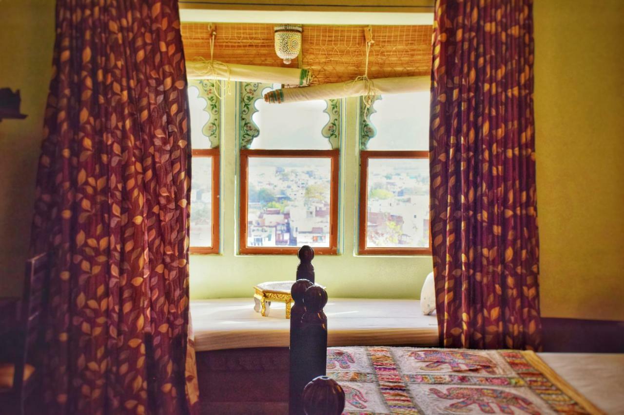 Hotel Kurabar Kothi Udaipur Exterior photo