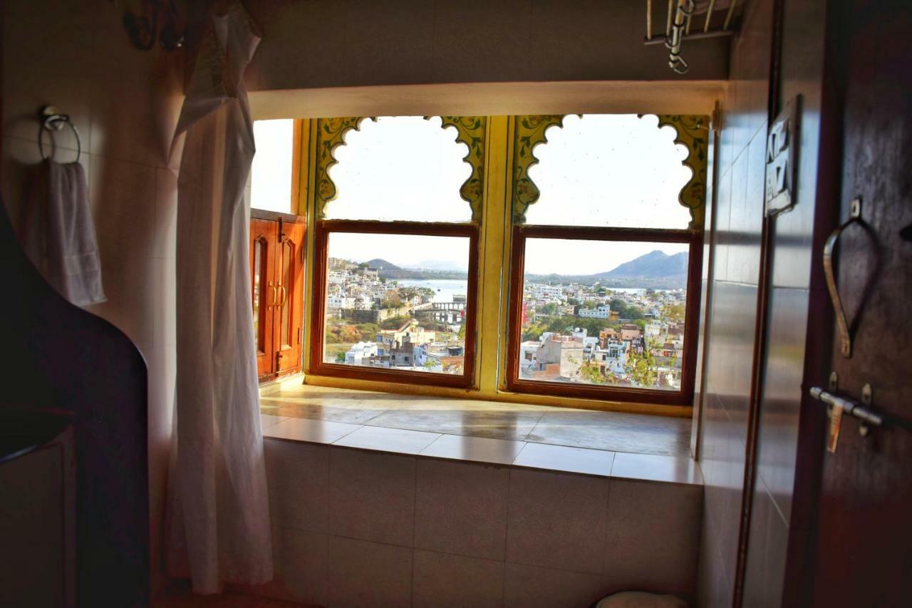 Hotel Kurabar Kothi Udaipur Exterior photo